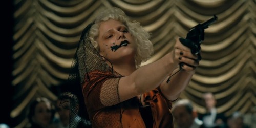 'The Bride!' Eleştirmenleri Büyüledi!