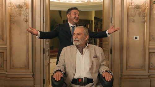Gişenin Efsanesi Netflix’te: "Yan Yana" Şimdi Evinizde!
