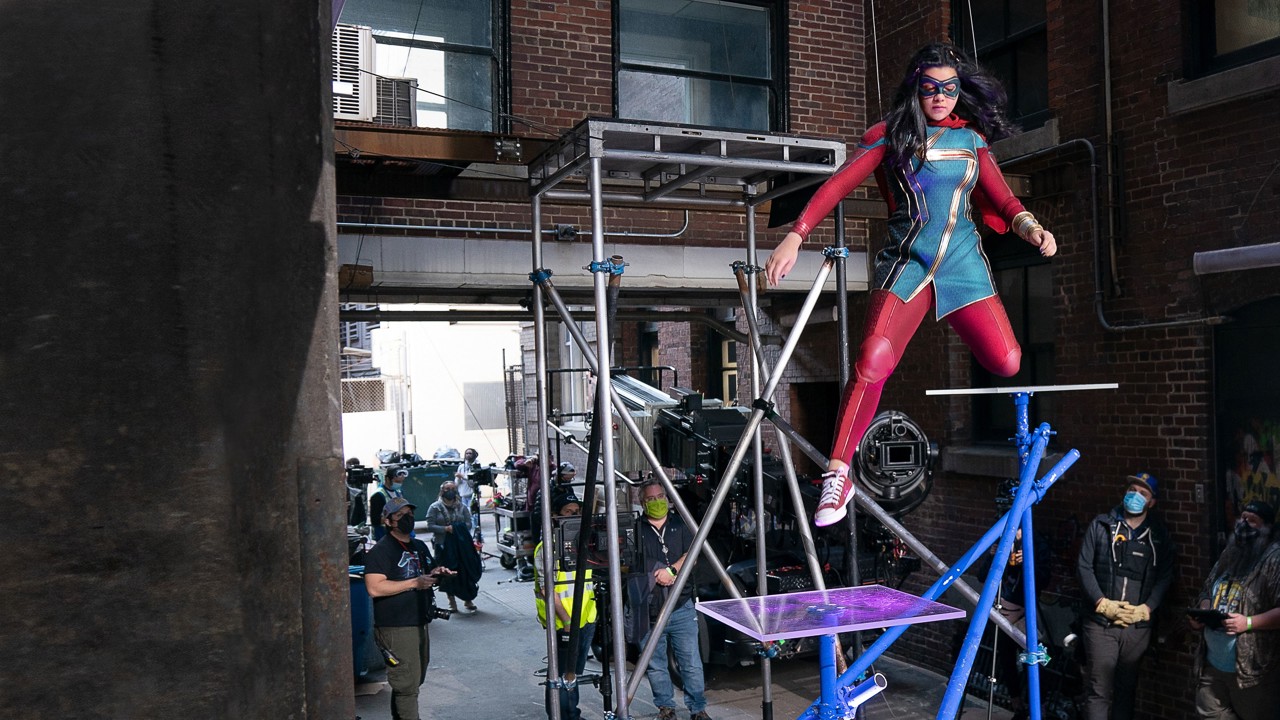 Marvel Studios Assembled: The Making of Ms. Marvel kapak görseli
