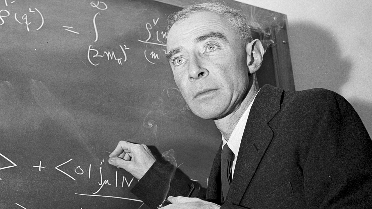 To End All War: Oppenheimer & the Atomic Bomb kapak görseli