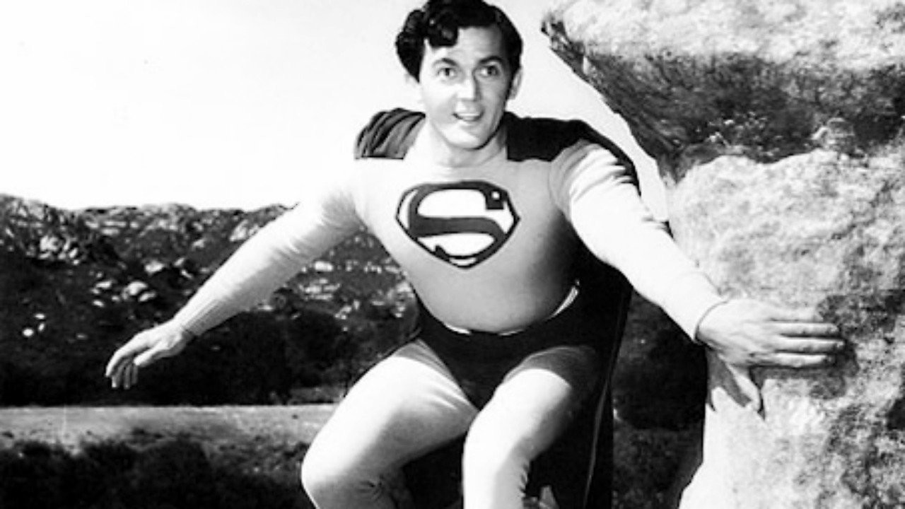 Superman kapak görseli