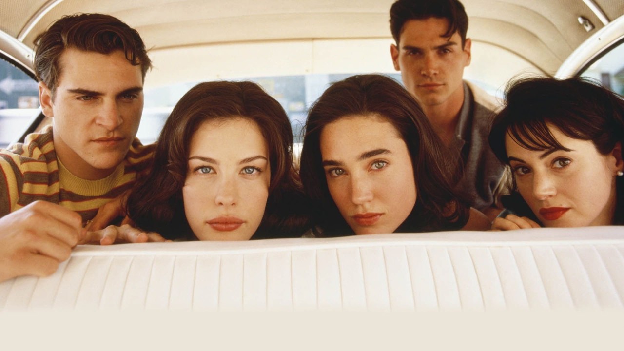 Aşıklar kapak görseli