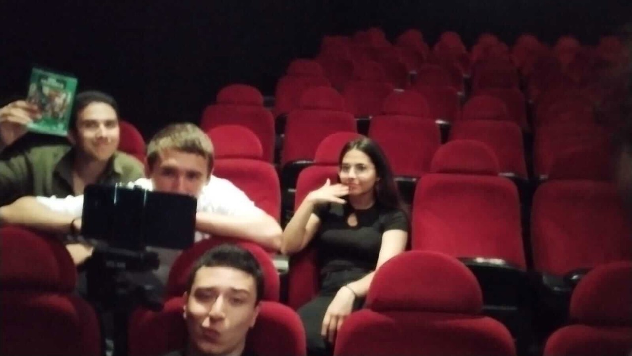 Geride Kalanlar kapak görseli