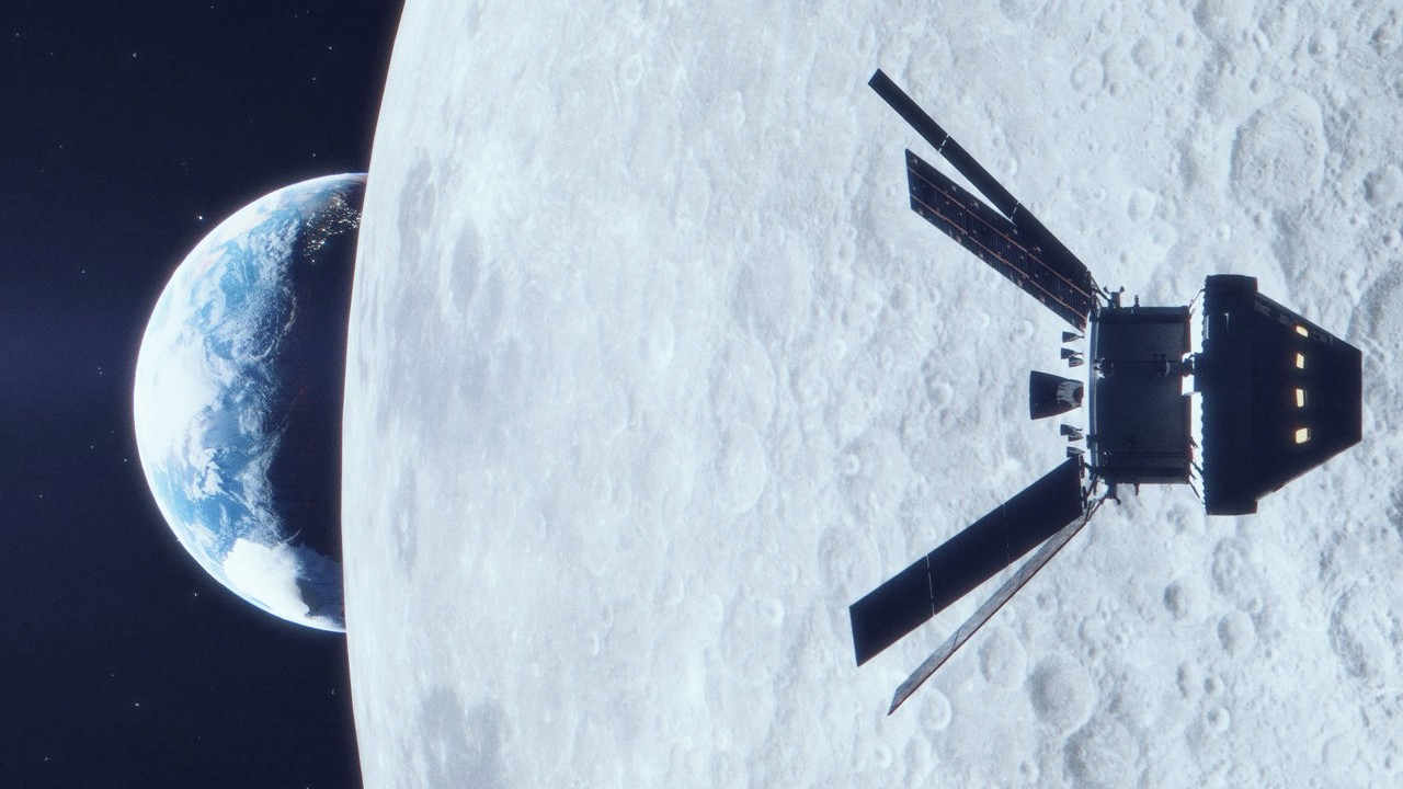Return to the Moon kapak görseli