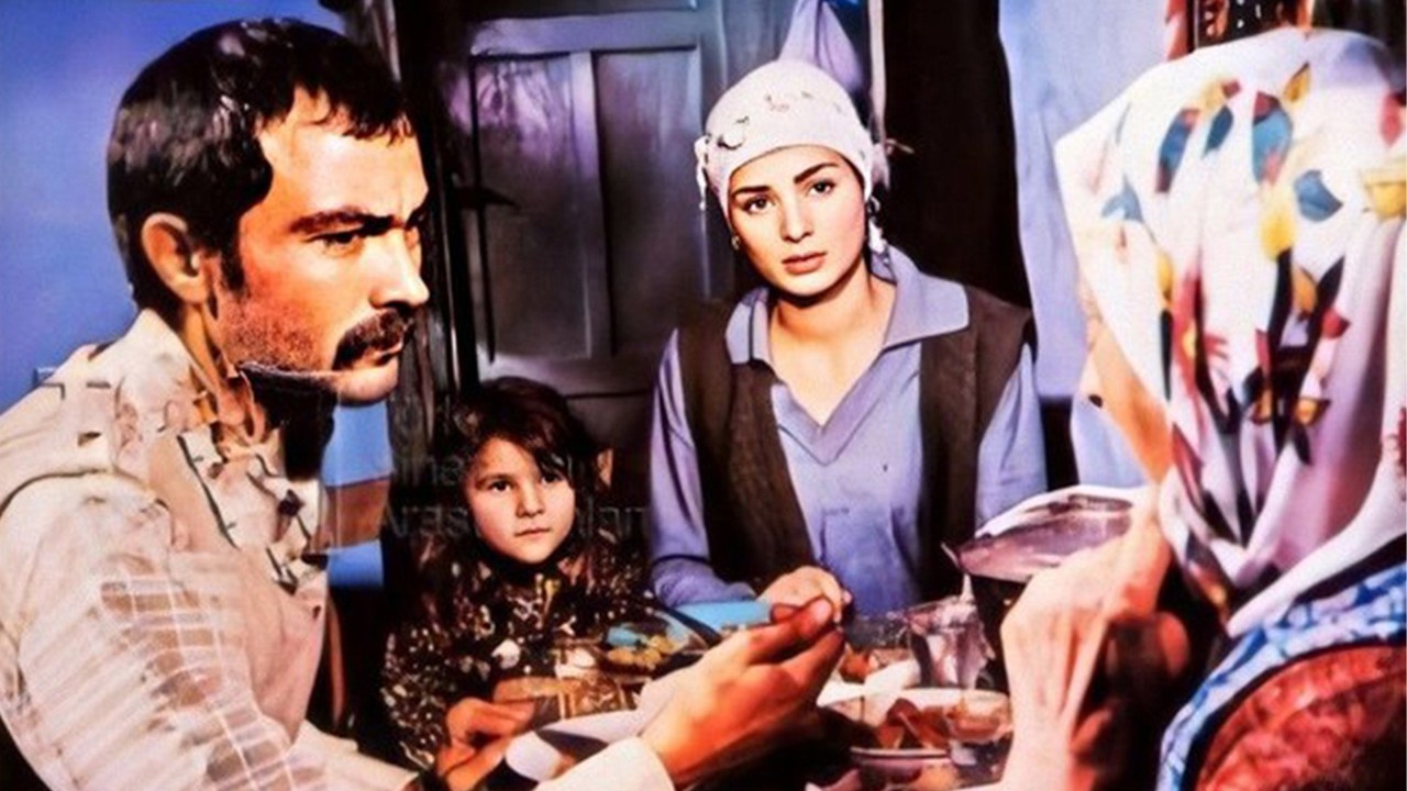 Düşman kapak görseli
