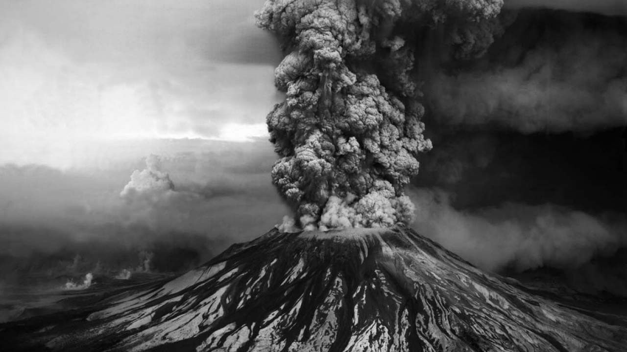 The Eruption of Mount St. Helens! kapak görseli