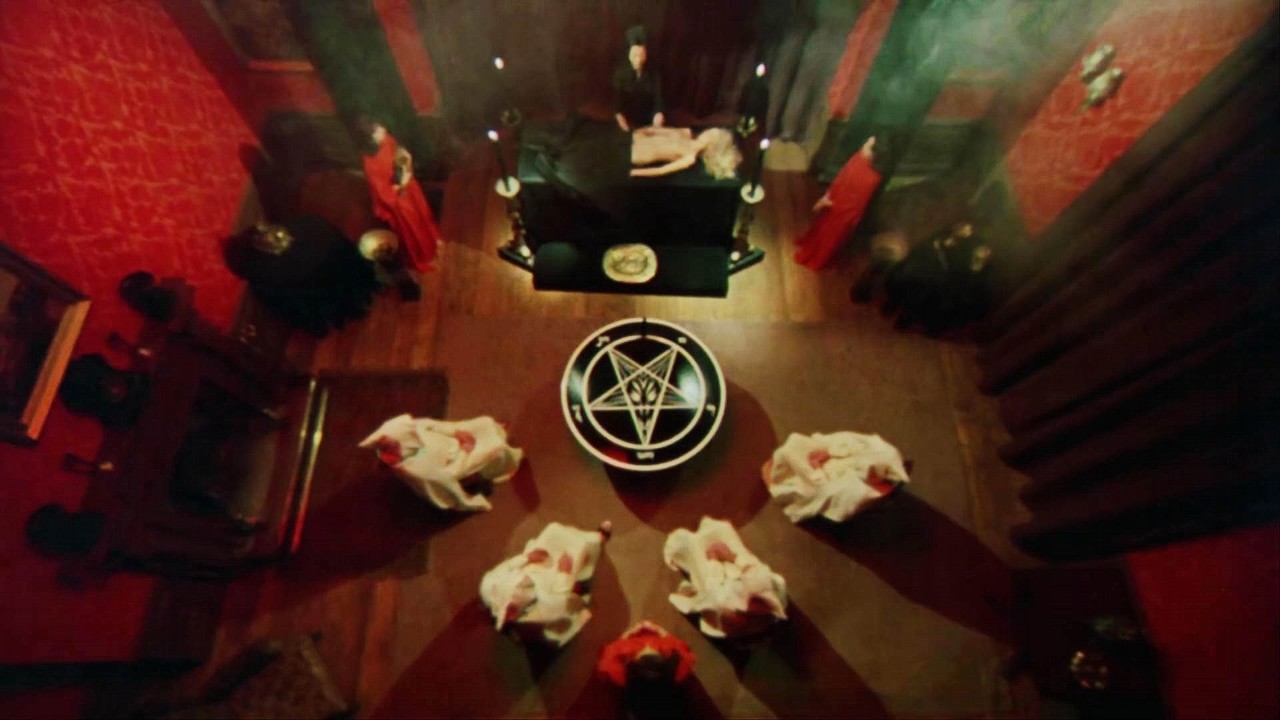 The Satanic Rites of Dracula kapak görseli