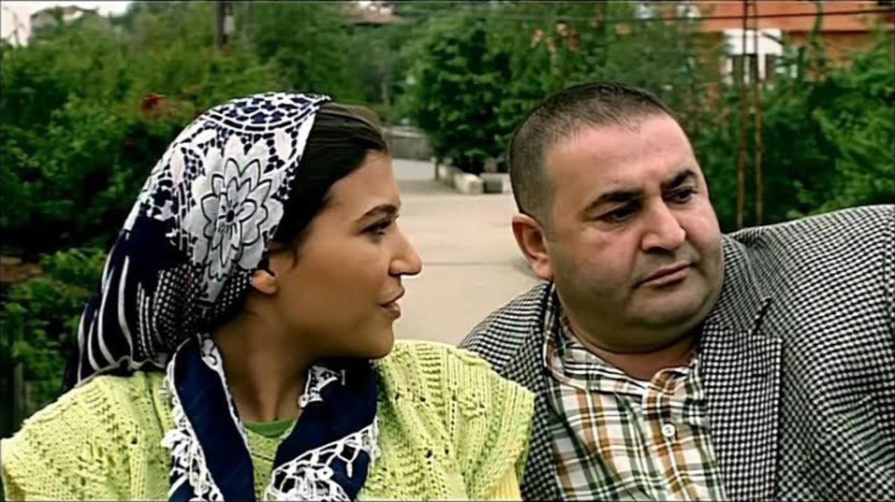 Yaşar Ne Yaşar Ne Yaşamaz kapak görseli