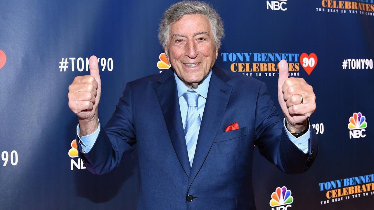 Tony Bennett Celebrates 90 kapak görseli