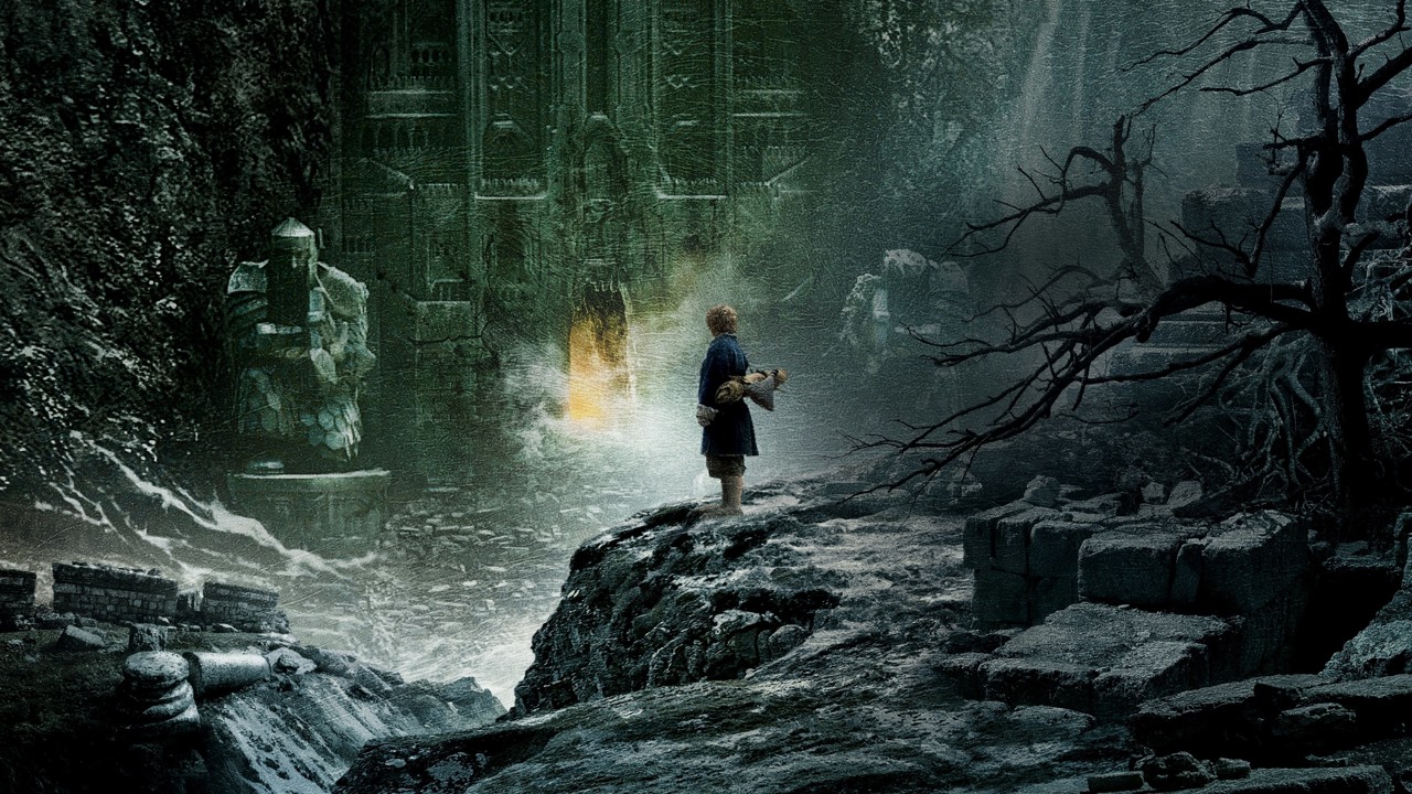 Hobbit: Smaug'un Çorak Toprakları kapak görseli