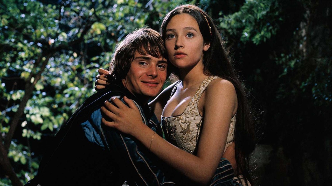 Romeo ve Juliet kapak görseli