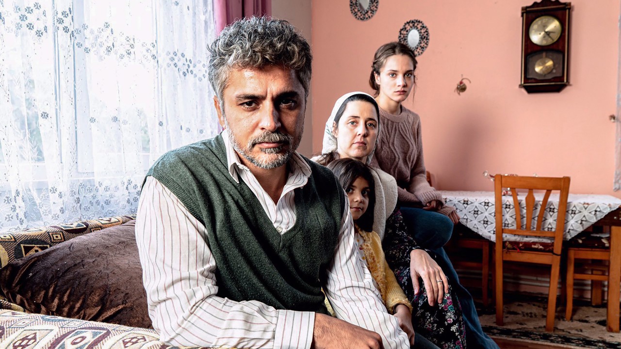 Hayat kapak görseli