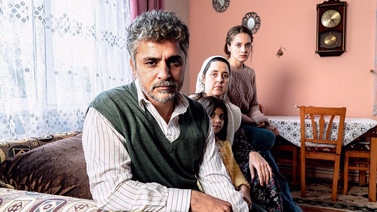 Hayat kapak görseli