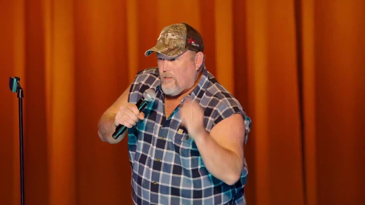 Larry the Cable Guy: Remain Seated kapak görseli