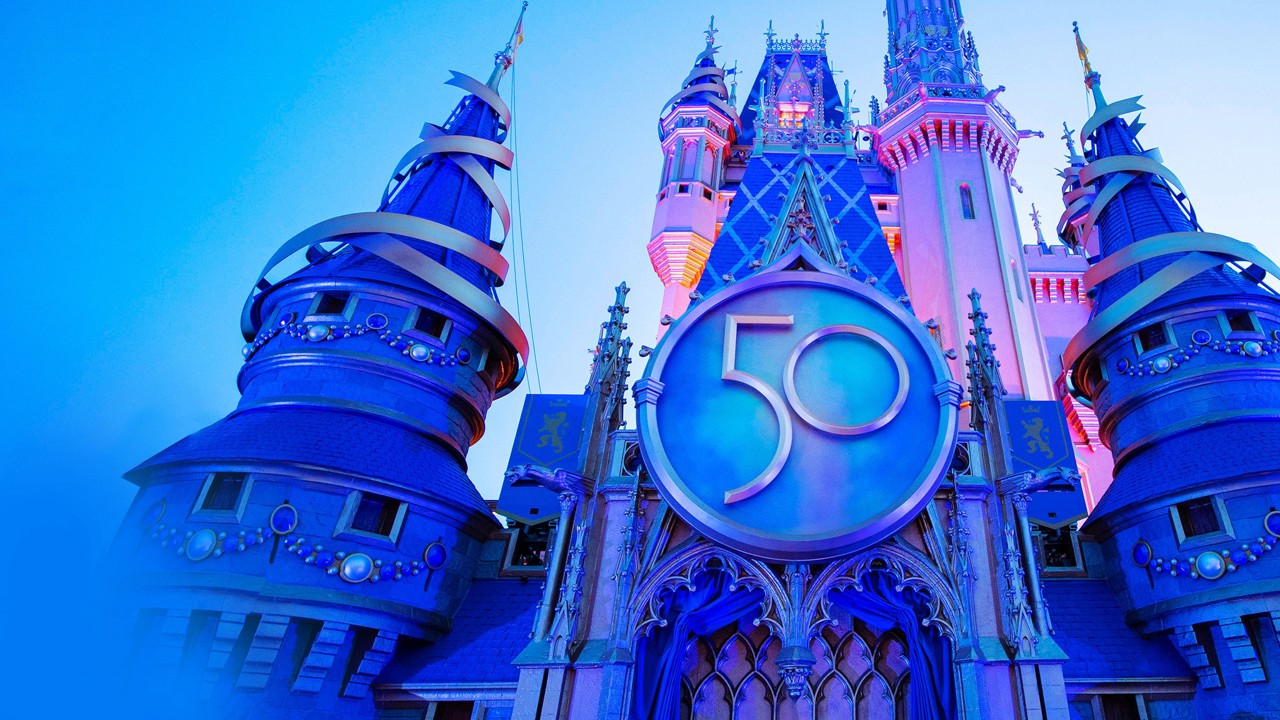 The Most Magical Story on Earth: 50 Years of Walt Disney World kapak görseli