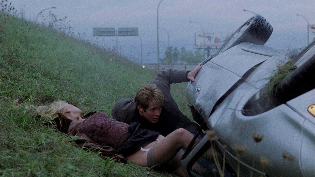 Crash kapak görseli