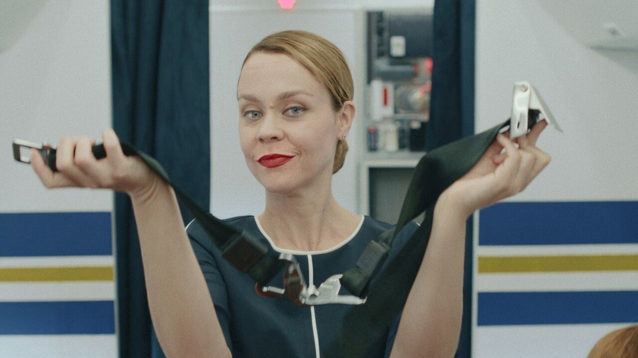 AirHostess-737 kapak görseli