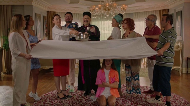 Kutsal Damacana 4 Fragmanı