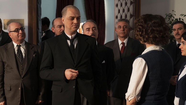 Bir Cumhuriyet Şarkısı Fragmanı