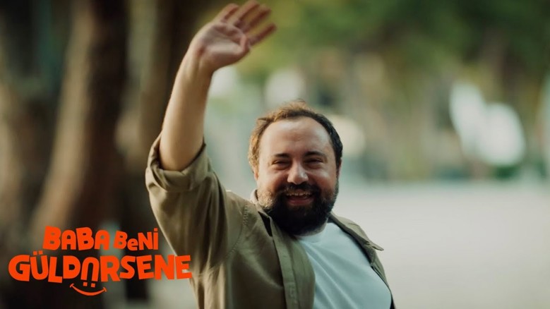Baba Beni Güldürsene Fragmanı