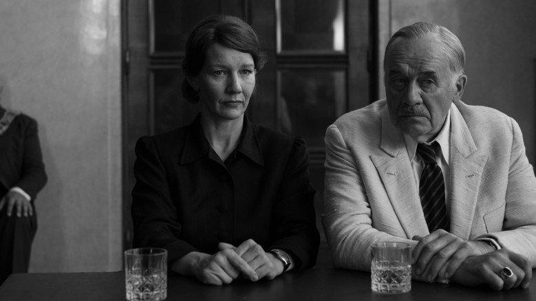 Fatherland Fragmanı