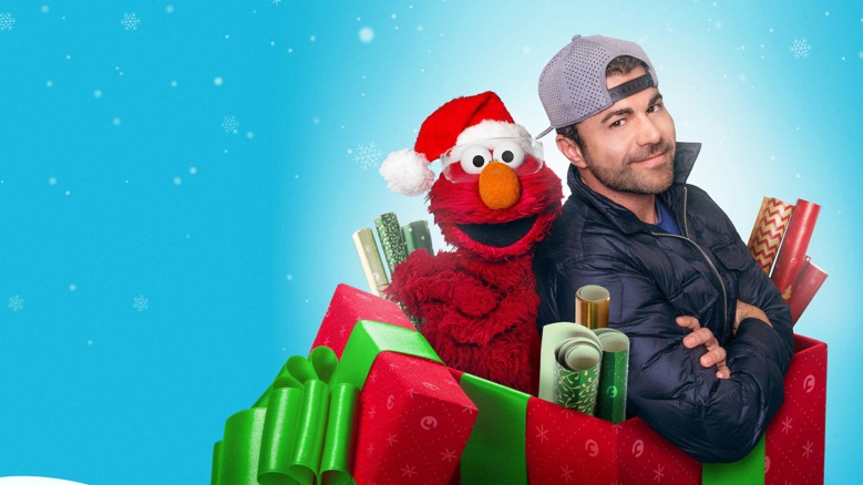 Elmo and Mark Rober's Merry Giftmas Fragmanı