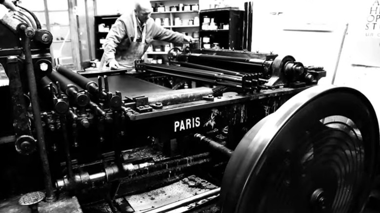 Idem Paris Fragmanı
