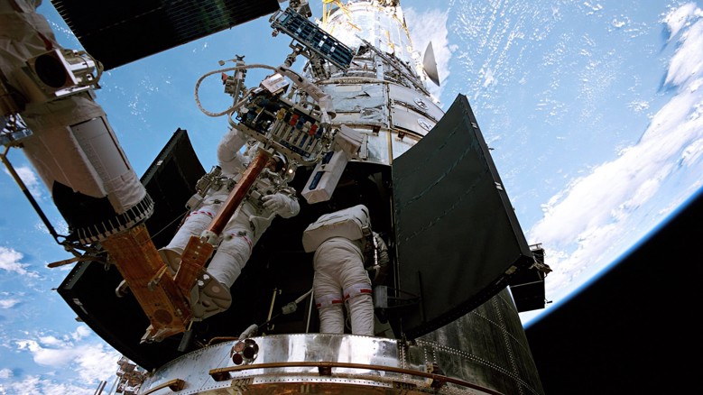 Hubble 3D Fragmanı