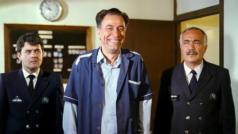 Gülen Adam Fragmanı
