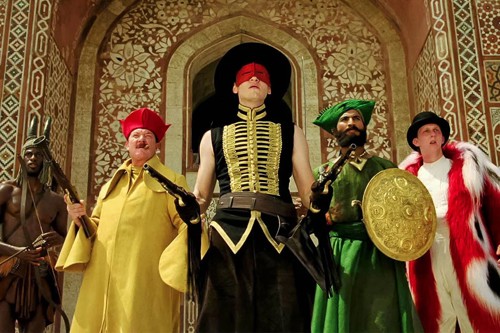 The Fall (2006) İncelemesi: Sinemanın En Büyüleyici Görsel Yolculuklarından Biri