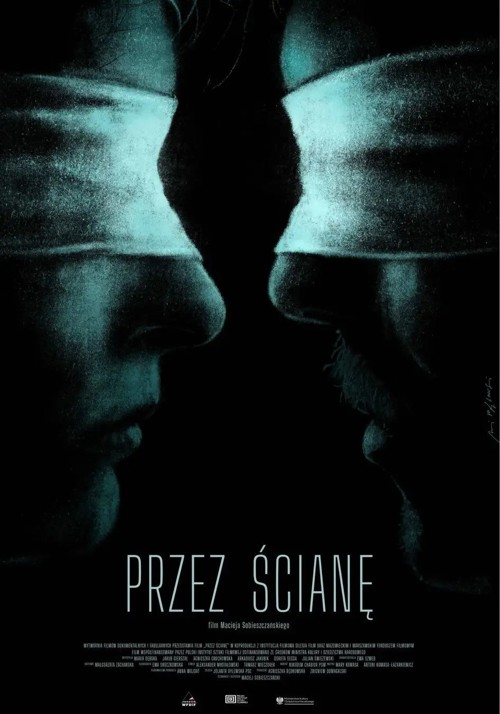 Przez ścianę kapak görseli