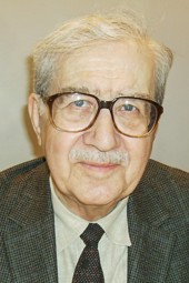 Turgut Özakman