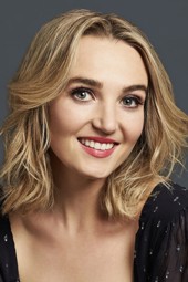 Chloe Fineman