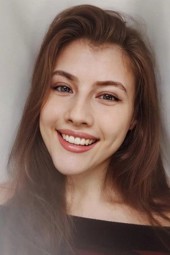 Özge Akdeniz
