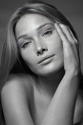 Carla Bruni
