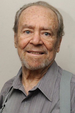 Marco Julio Linares