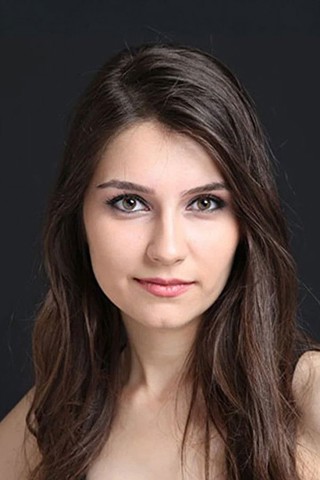 Esra İşgüzar