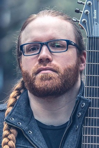 Andrew Hulshult
