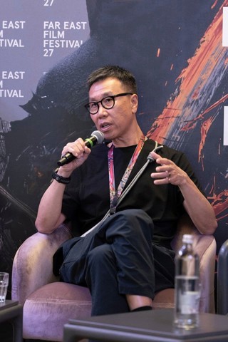 潘耀明